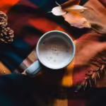 Accompagnement et coaching pour aider les femmes à garder le moral en automne – Happinessens